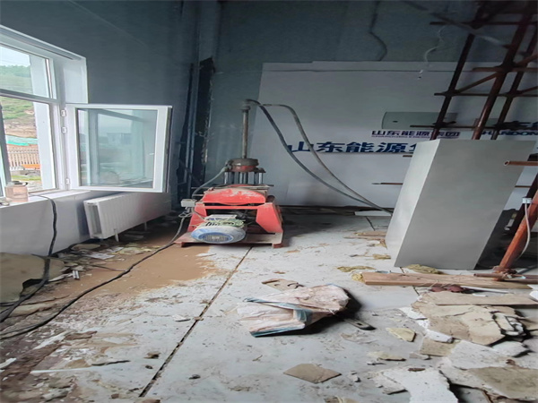 柏乡地基基础下沉墙体裂缝加固注浆顶升施工